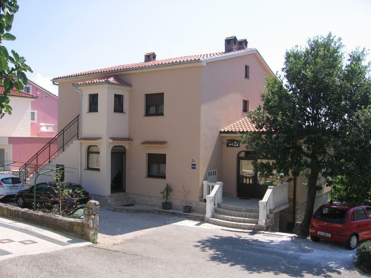 דירות יאדראנובו Apartman Valentic מראה חיצוני תמונה